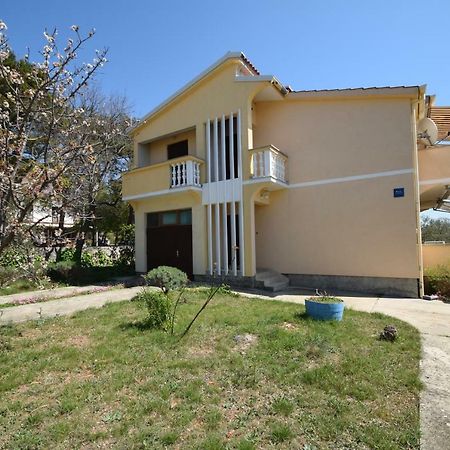 Apartments Ivan Starigrad Paklenica Exterior photo