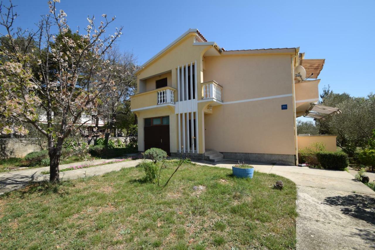 Apartments Ivan Starigrad Paklenica Exterior photo